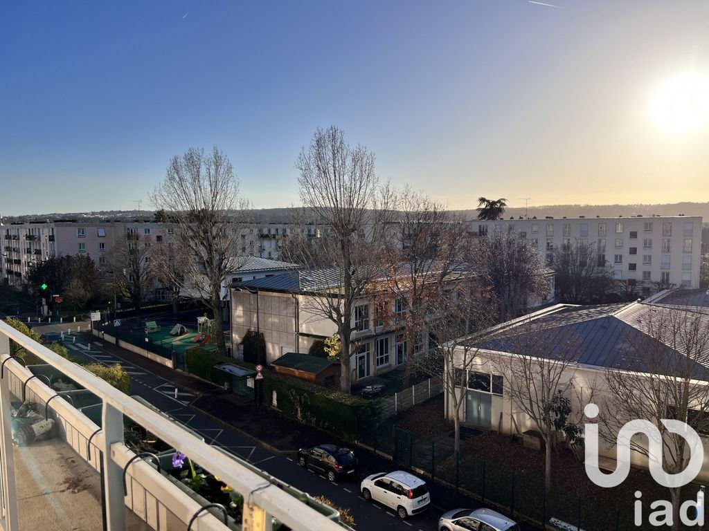 Achat appartement à vendre 3 pièces 51 m² - Rueil-Malmaison