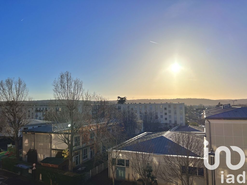 Achat appartement à vendre 3 pièces 51 m² - Rueil-Malmaison