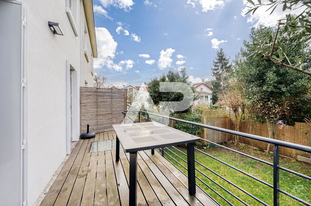 Achat maison à vendre 4 chambres 109 m² - Rueil-Malmaison