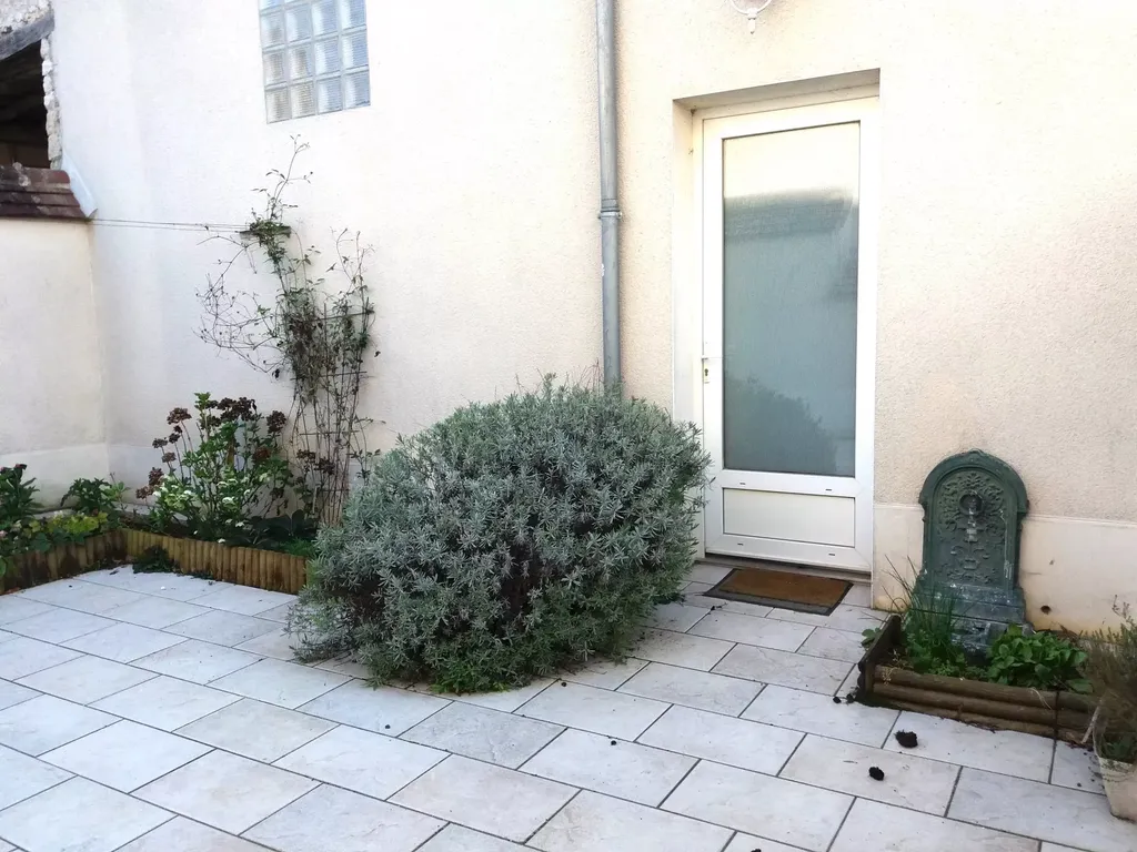 Achat maison à vendre 1 chambre 49 m² - Boynes