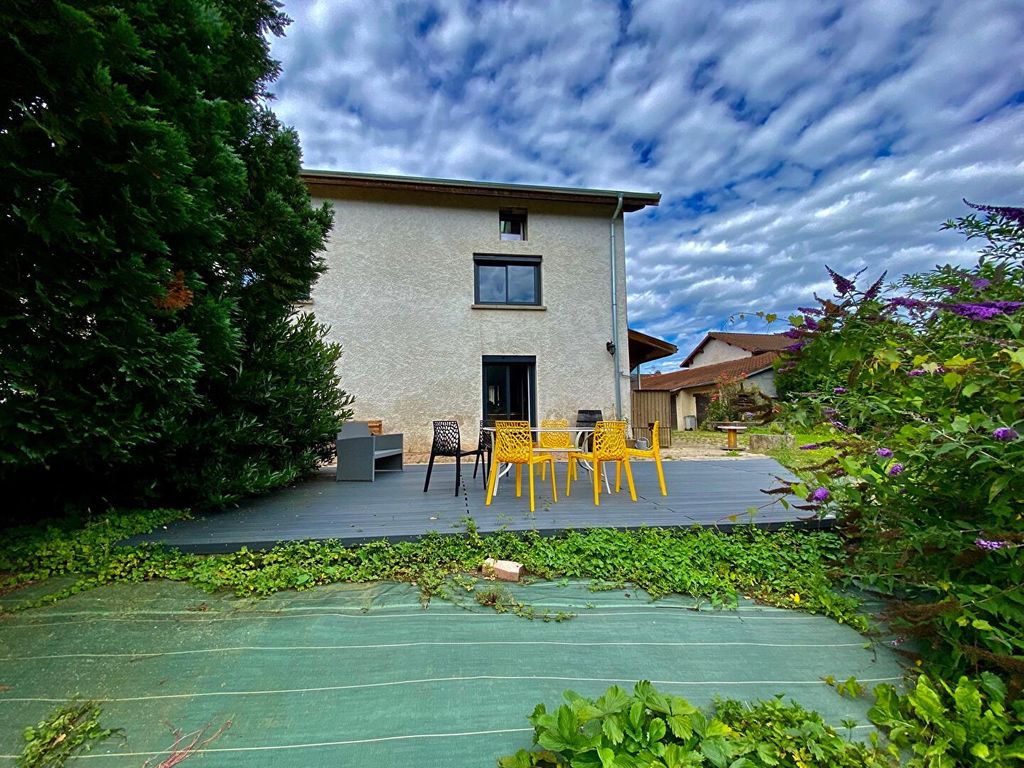 Achat maison à vendre 5 chambres 183 m² - Ambérieu-en-Bugey