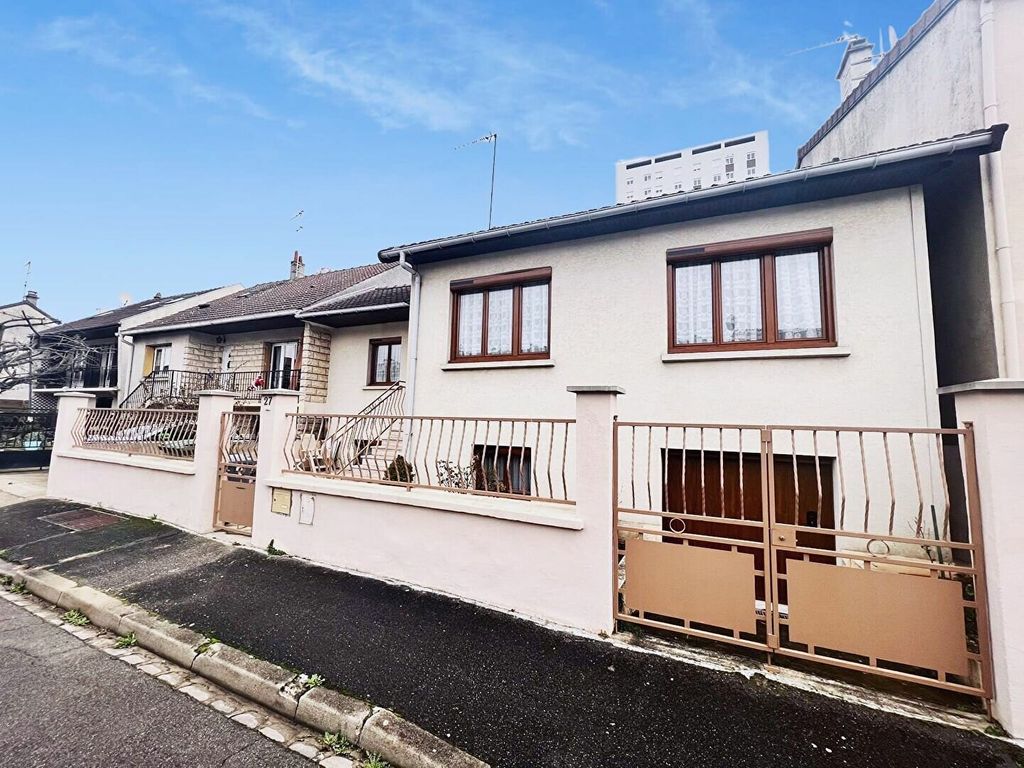 Achat maison à vendre 3 chambres 90 m² - Chevilly-Larue