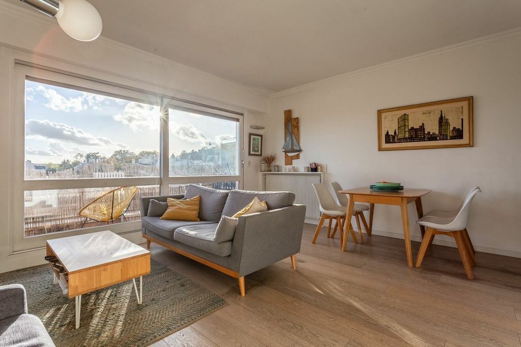 Achat appartement à vendre 4 pièces 67 m² - Le Plessis-Robinson
