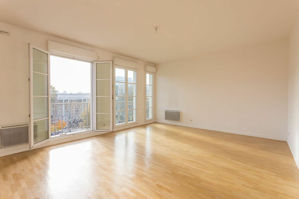 Achat appartement à vendre 4 pièces 90 m² - Le Plessis-Robinson