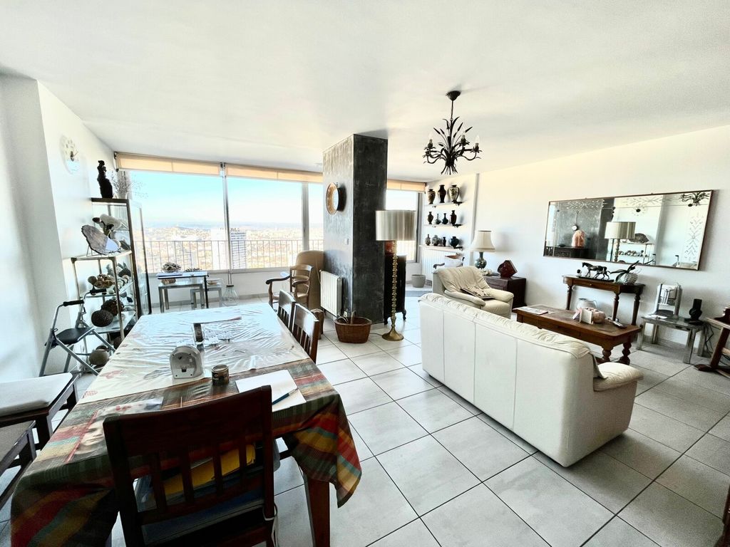 Achat appartement à vendre 4 pièces 109 m² - Marseille 9ème arrondissement