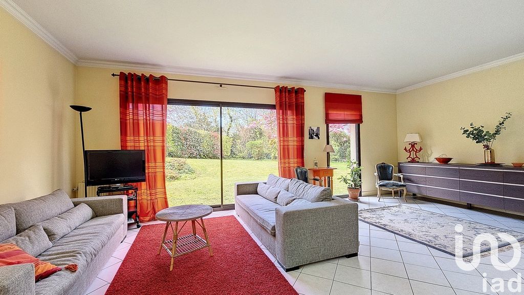 Achat maison à vendre 5 chambres 210 m² - Mont-Saint-Aignan
