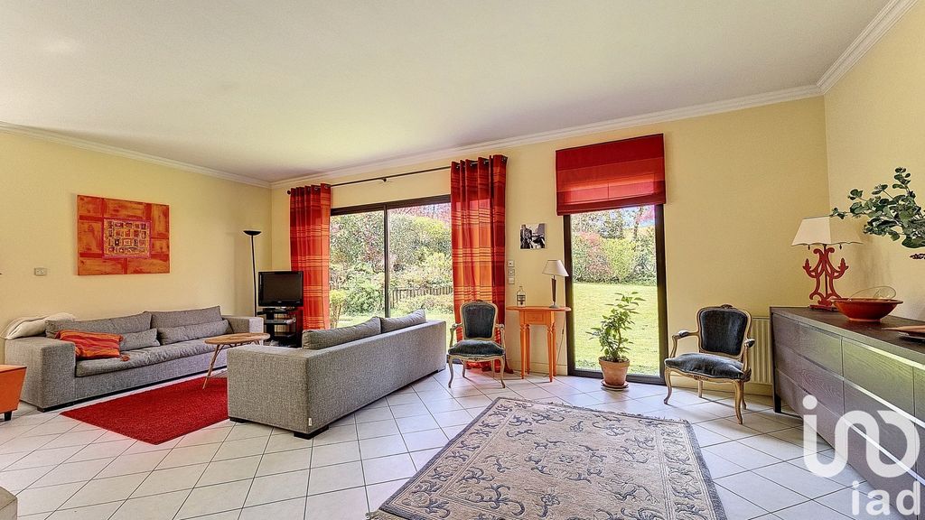 Achat maison à vendre 5 chambres 210 m² - Mont-Saint-Aignan