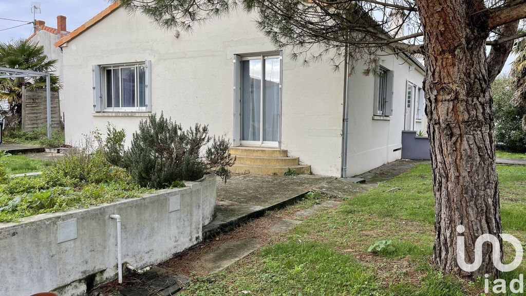 Achat maison à vendre 4 chambres 160 m² - La Rochelle