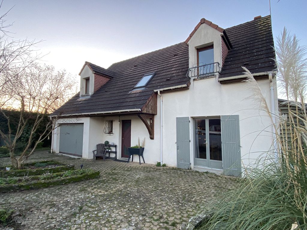 Achat maison à vendre 4 chambres 134 m² - Neuville-aux-Bois
