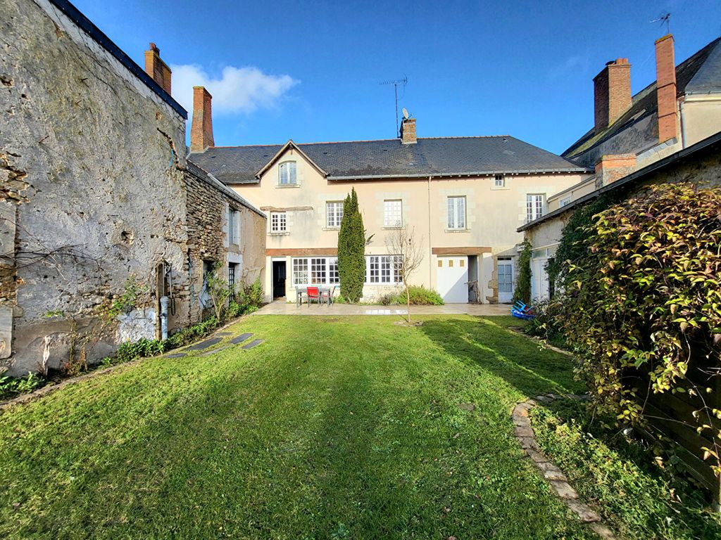 Achat maison à vendre 5 chambres 237 m² - Brissac-Loire-Aubance