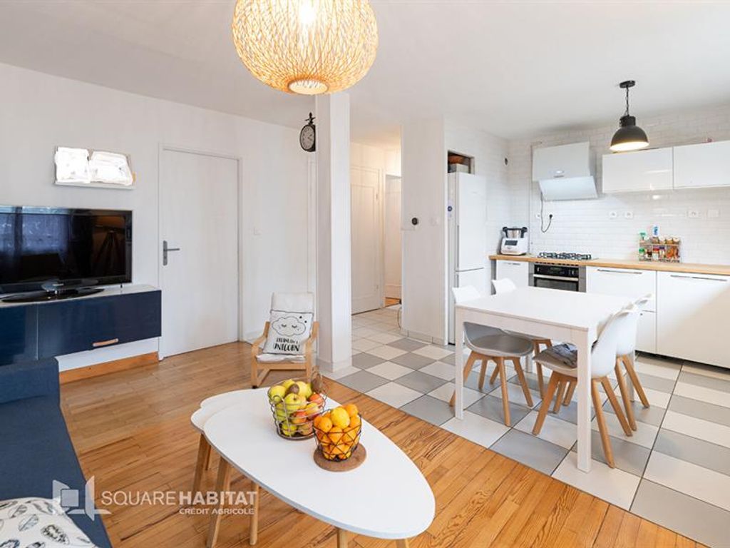 Achat appartement à vendre 4 pièces 67 m² - Villeurbanne