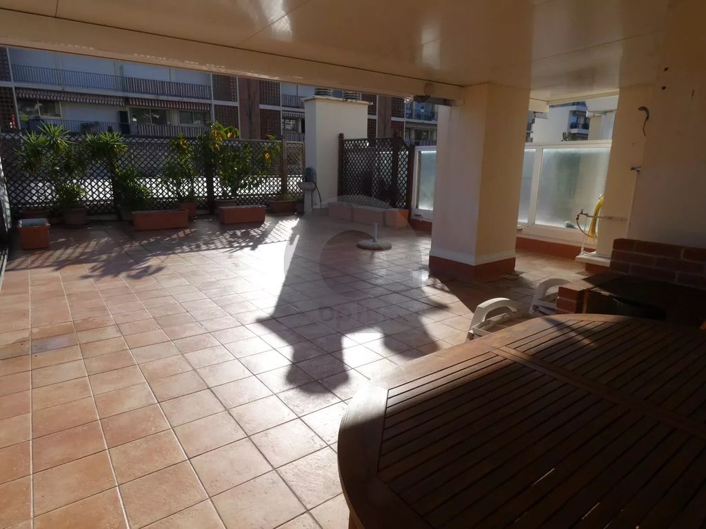 Achat appartement à vendre 2 pièces 56 m² - Roquebrune-Cap-Martin