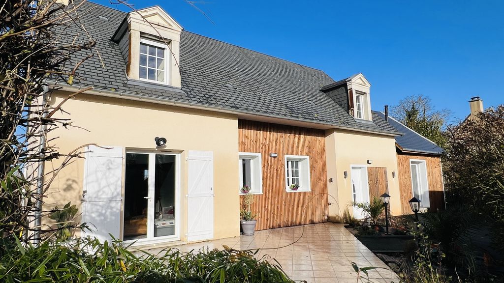 Achat maison à vendre 5 chambres 153 m² - Soulangy