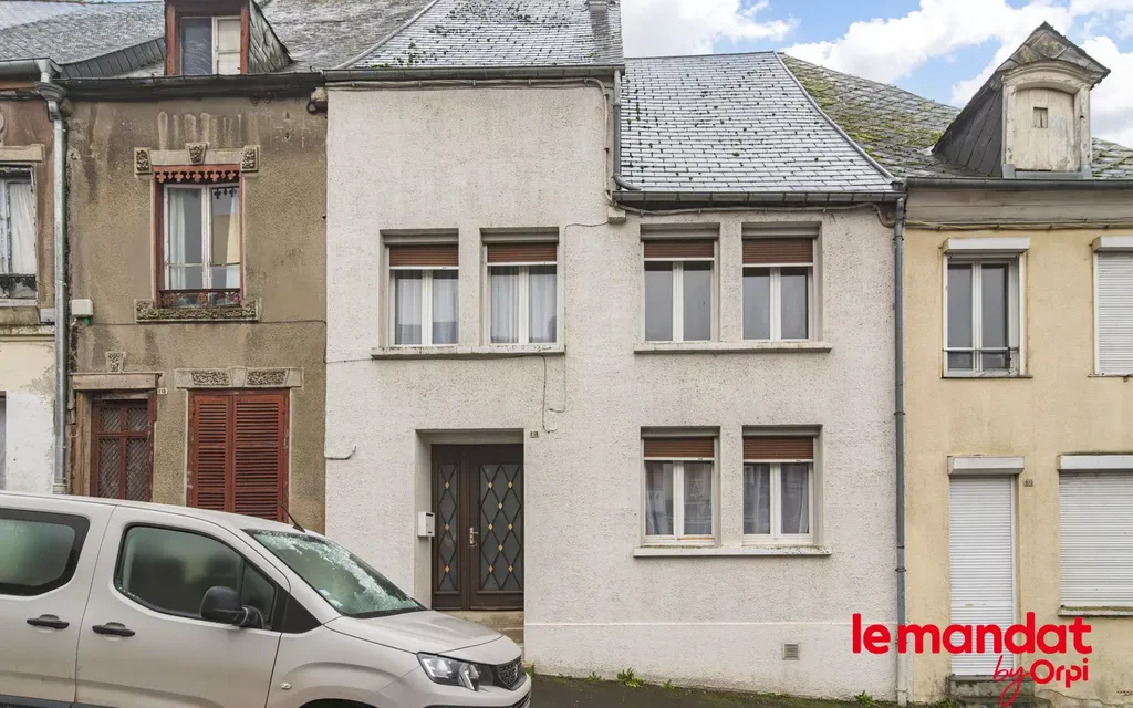 Achat maison à vendre 5 chambres 125 m² - Rozoy-sur-Serre