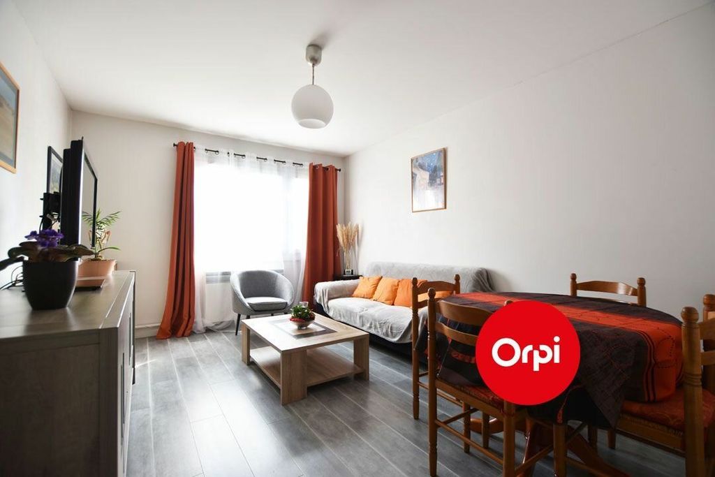 Achat appartement à vendre 3 pièces 66 m² - Saint-Priest