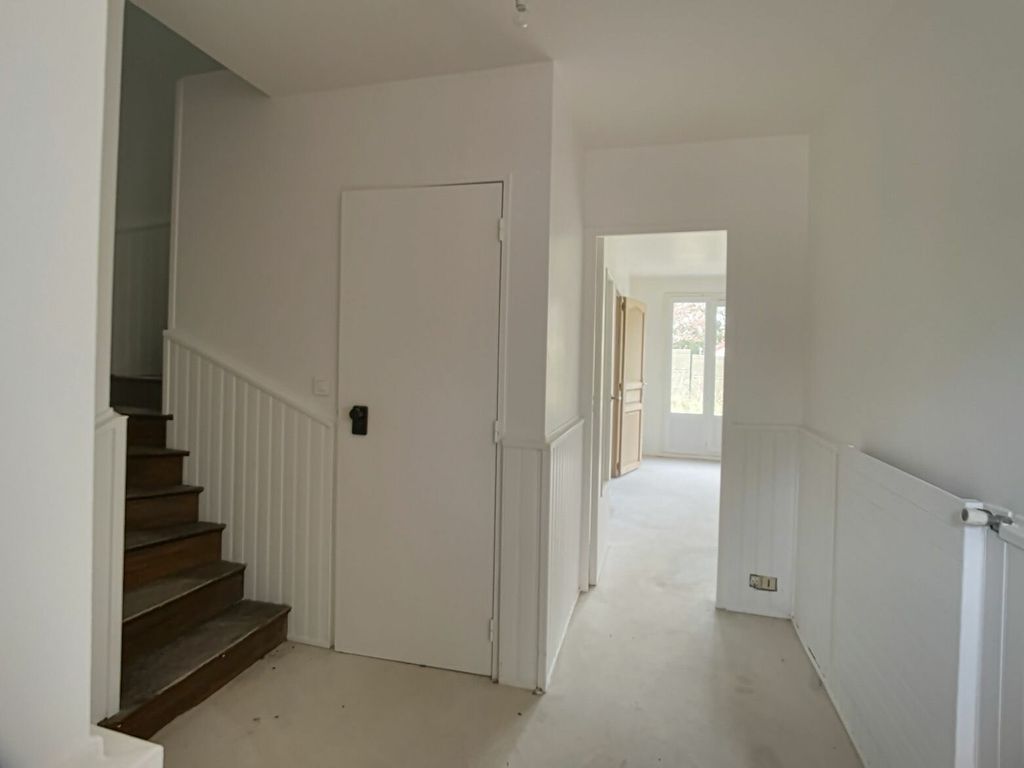 Achat maison à vendre 3 chambres 99 m² - Montigny-le-Bretonneux