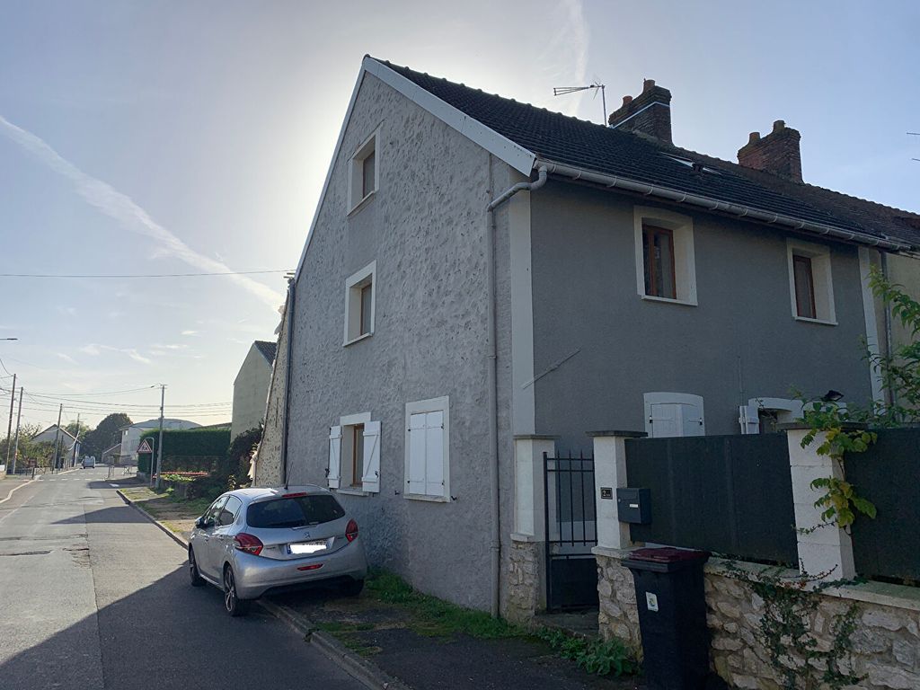 Achat maison à vendre 3 chambres 110 m² - Beton-Bazoches