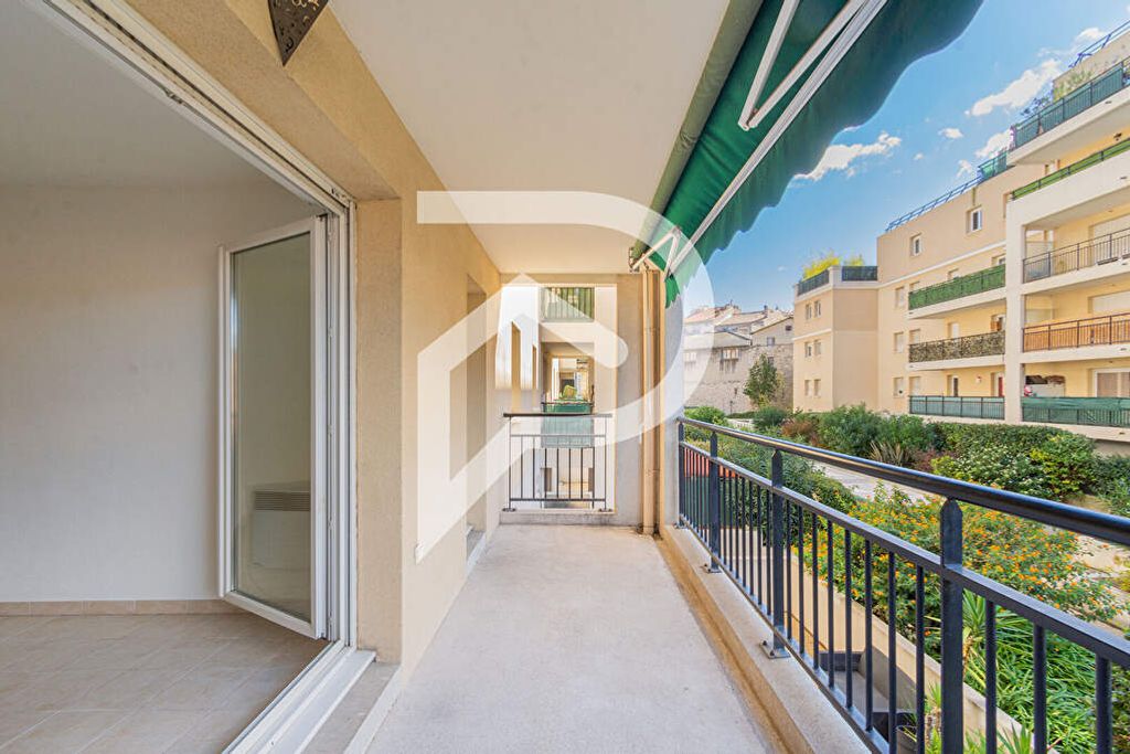 Achat appartement à vendre 3 pièces 60 m² - Marseille 3ème arrondissement