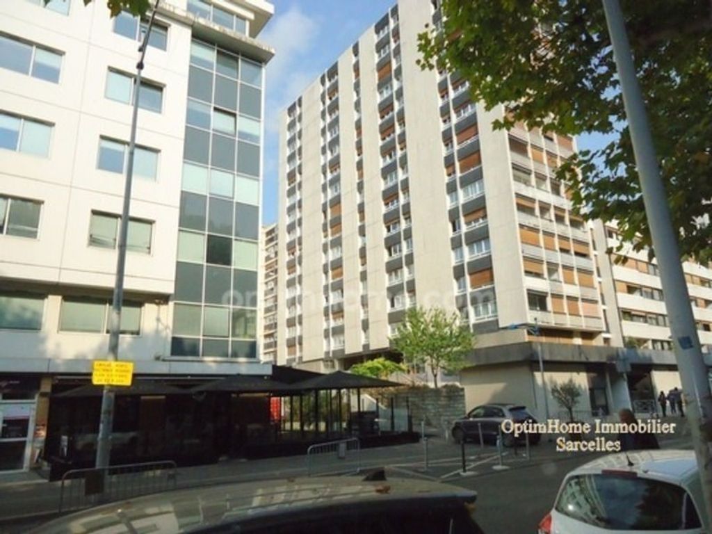 Achat appartement à vendre 3 pièces 68 m² - Sarcelles