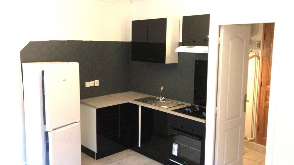 Achat appartement à vendre 3 pièces 37 m² - Saint-Étienne