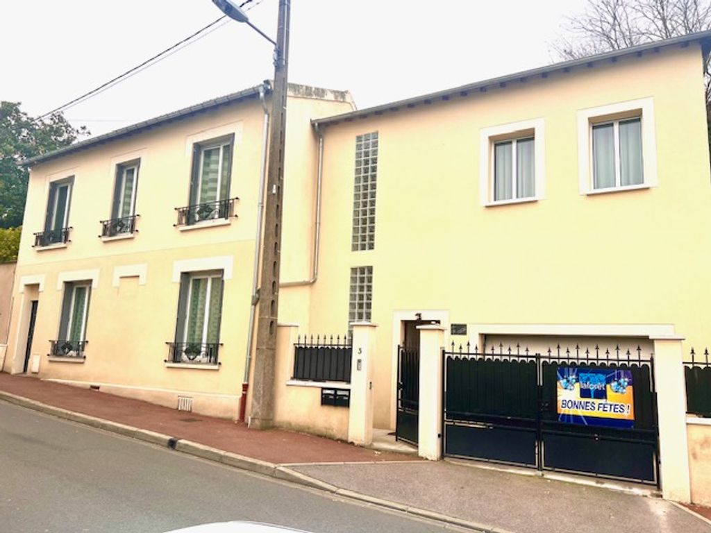 Achat maison à vendre 5 chambres 180 m² - Juvisy-sur-Orge