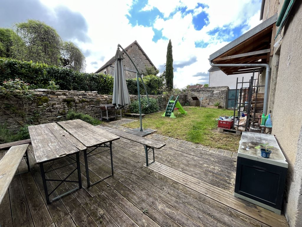 Achat maison à vendre 3 chambres 155 m² - Nolay