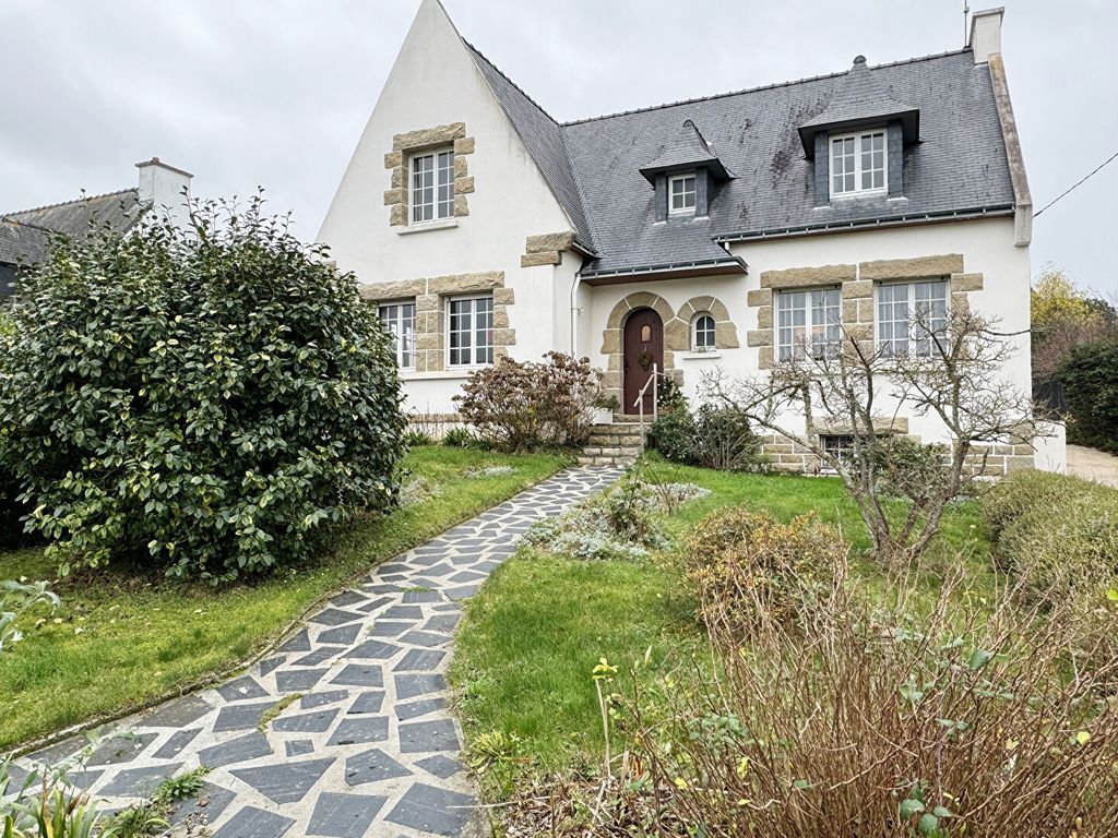Achat maison à vendre 4 chambres 171 m² - Saint-Brieuc