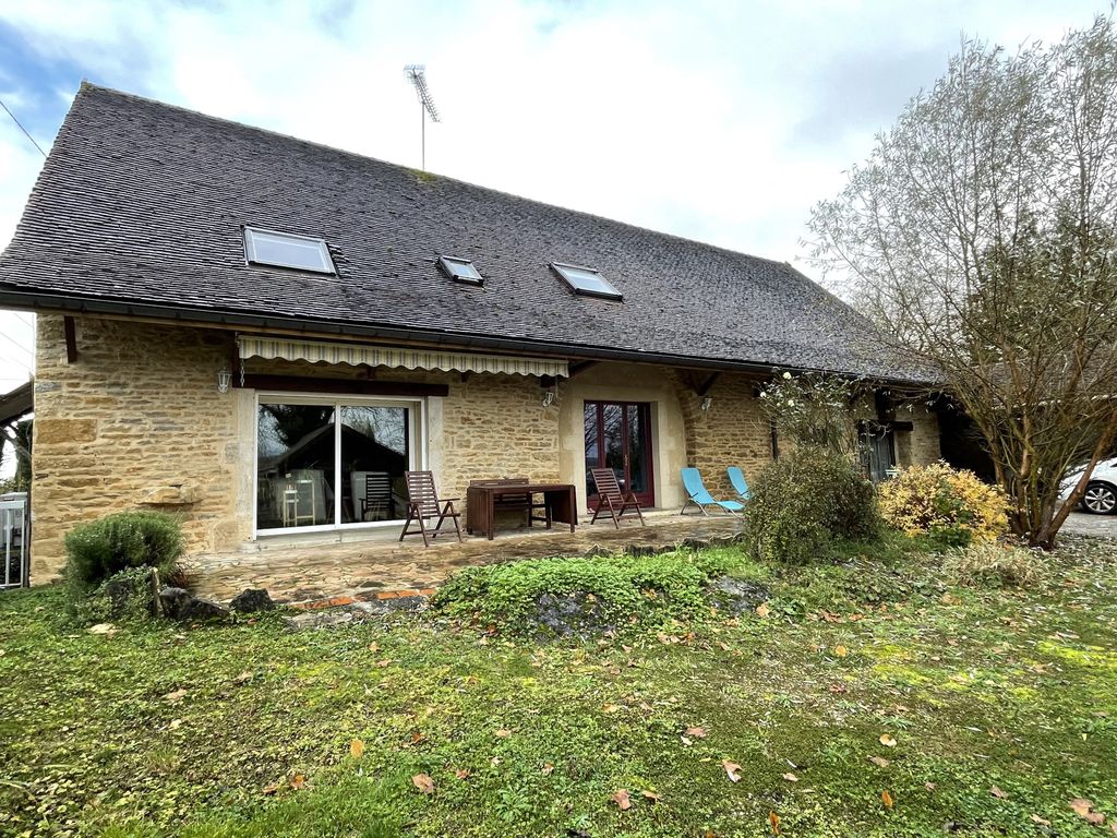 Achat maison à vendre 4 chambres 153 m² - Vers-sous-Sellières