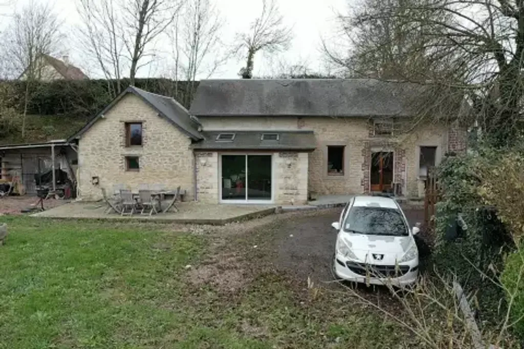 Achat maison à vendre 3 chambres 120 m² - Saint-Pierre-en-Auge