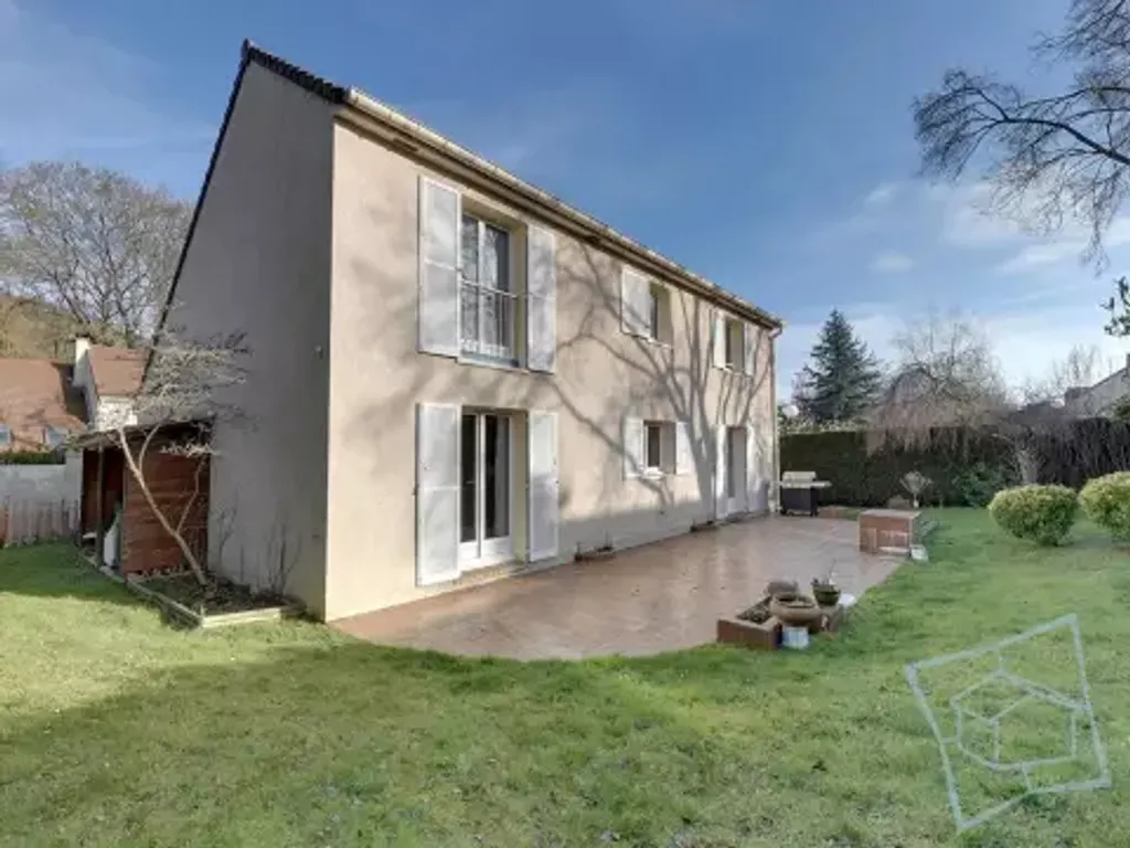 Achat maison à vendre 4 chambres 147 m² - Chevreuse