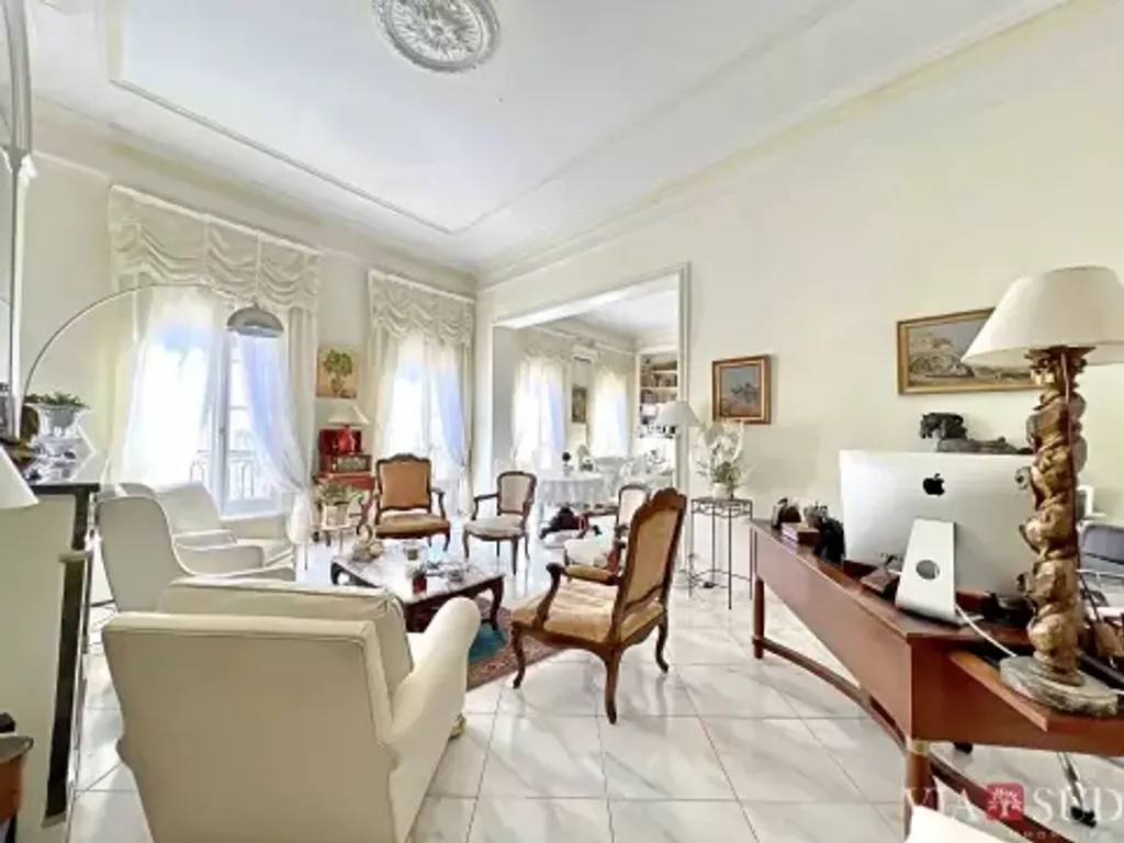 Achat maison à vendre 3 chambres 316 m² - Cazouls-d'Hérault