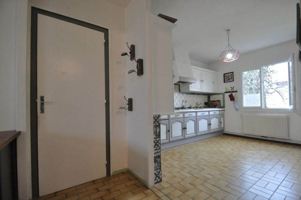Achat maison à vendre 4 chambres 128 m² - Poitiers