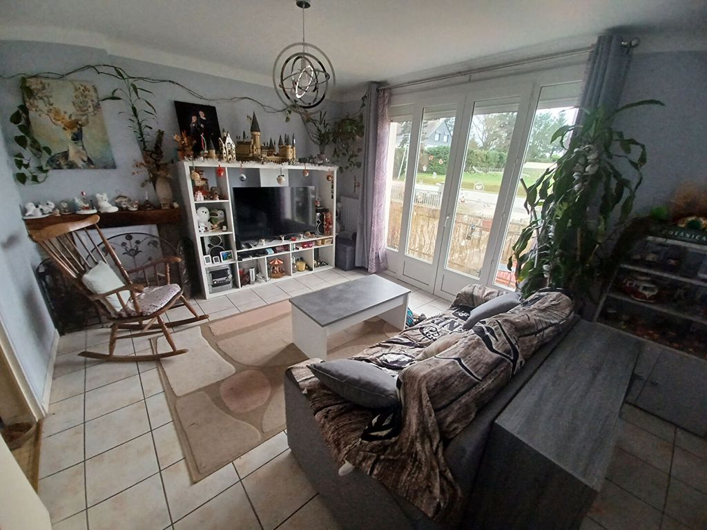 Achat maison à vendre 3 chambres 97 m² - Saint-Jean-Brévelay