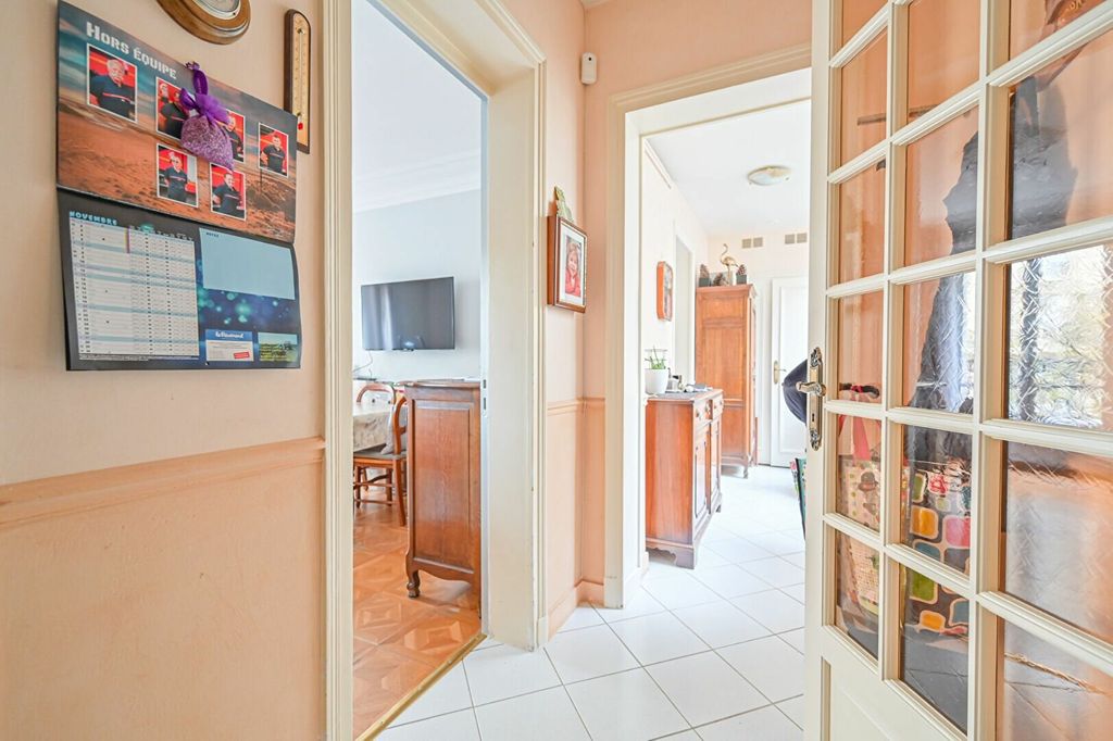 Achat appartement à vendre 2 pièces 60 m² - Paris 18ème arrondissement