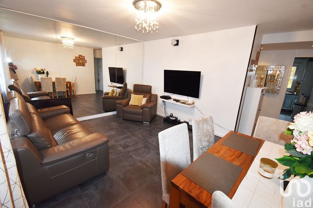 Achat appartement à vendre 3 pièces 55 m² - Orly