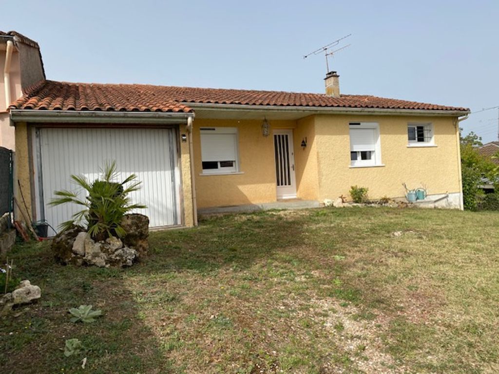 Achat maison à vendre 2 chambres 81 m² - Saint-Aulaye-Puymangou