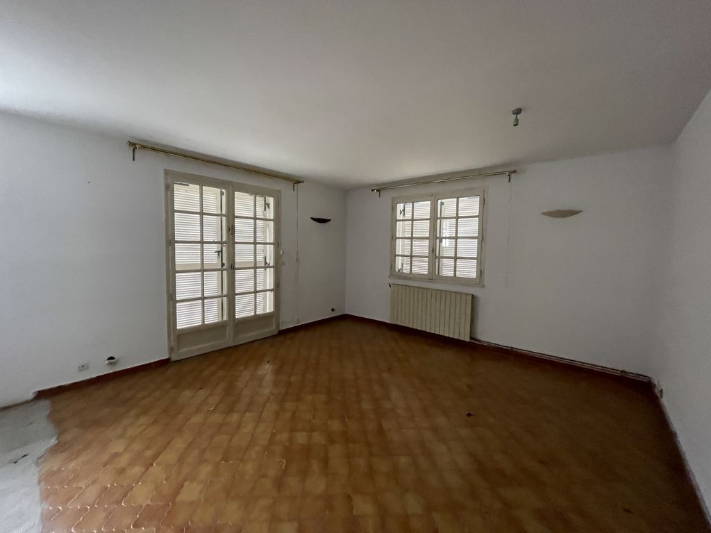Achat maison à vendre 4 chambres 184 m² - Romagnat