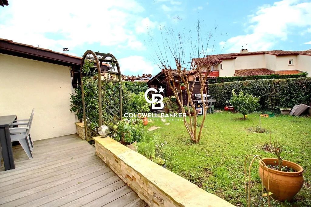 Achat maison à vendre 3 chambres 115 m² - Saint-Jean-de-Luz