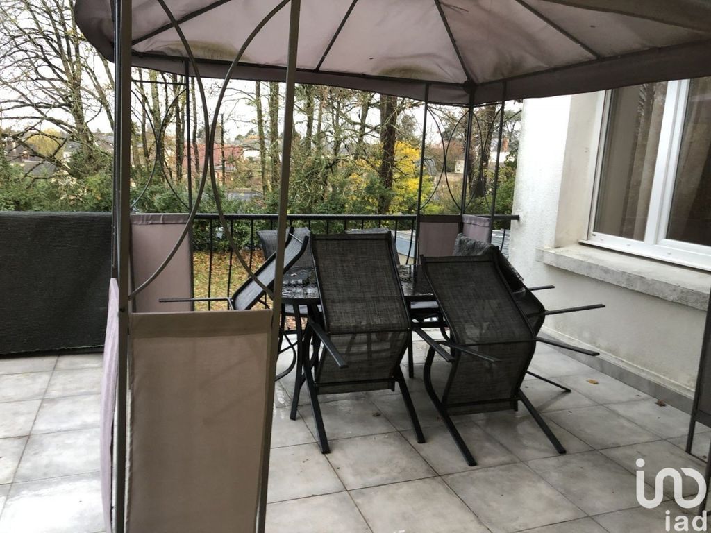 Achat maison à vendre 5 chambres 170 m² - Joué-lès-Tours