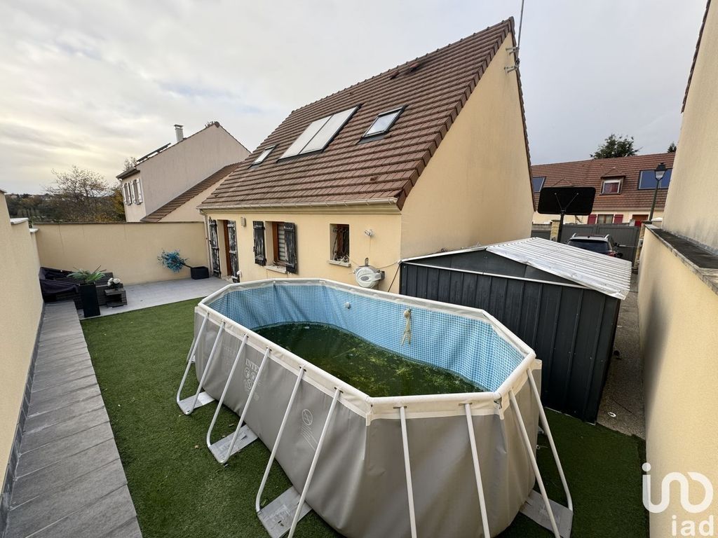 Achat maison à vendre 4 chambres 103 m² - Saintry-sur-Seine