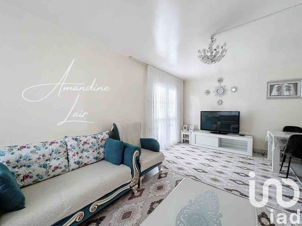 Achat appartement à vendre 5 pièces 81 m² - Grigny