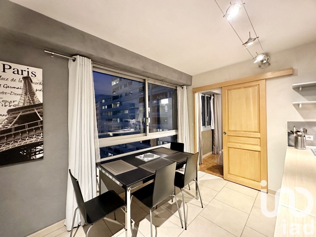 Achat appartement à vendre 2 pièces 32 m² - Courbevoie