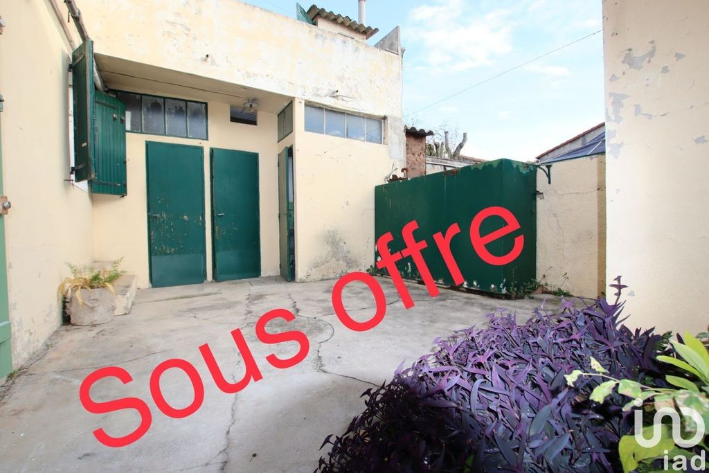 Achat maison à vendre 2 chambres 128 m² - Marseille 10ème arrondissement