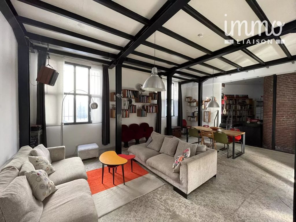 Achat loft à vendre 6 pièces 178 m² - Paris 19ème arrondissement