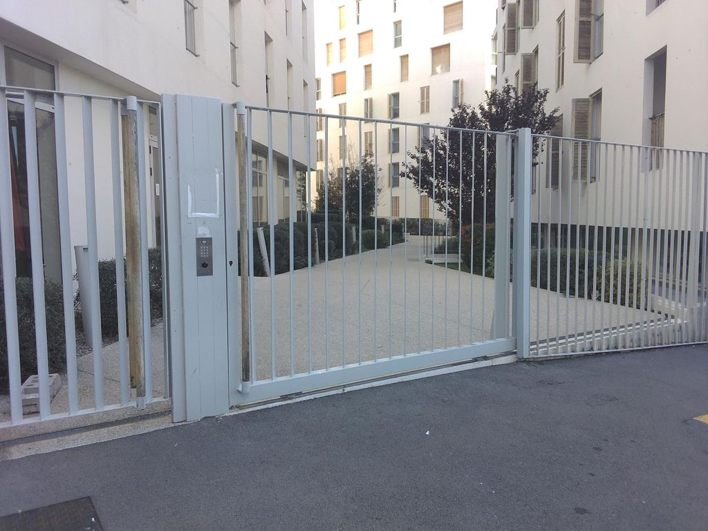 Achat appartement à vendre 3 pièces 56 m² - Marseille 6ème arrondissement