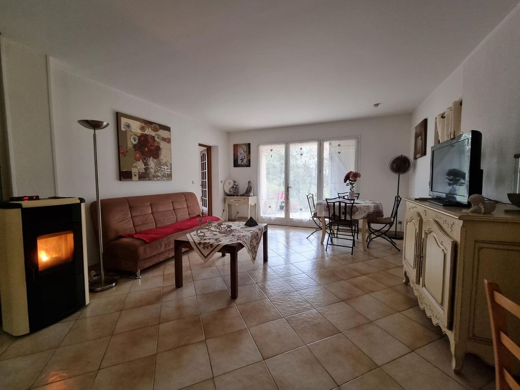 Achat maison à vendre 2 chambres 86 m² - Trans-en-Provence