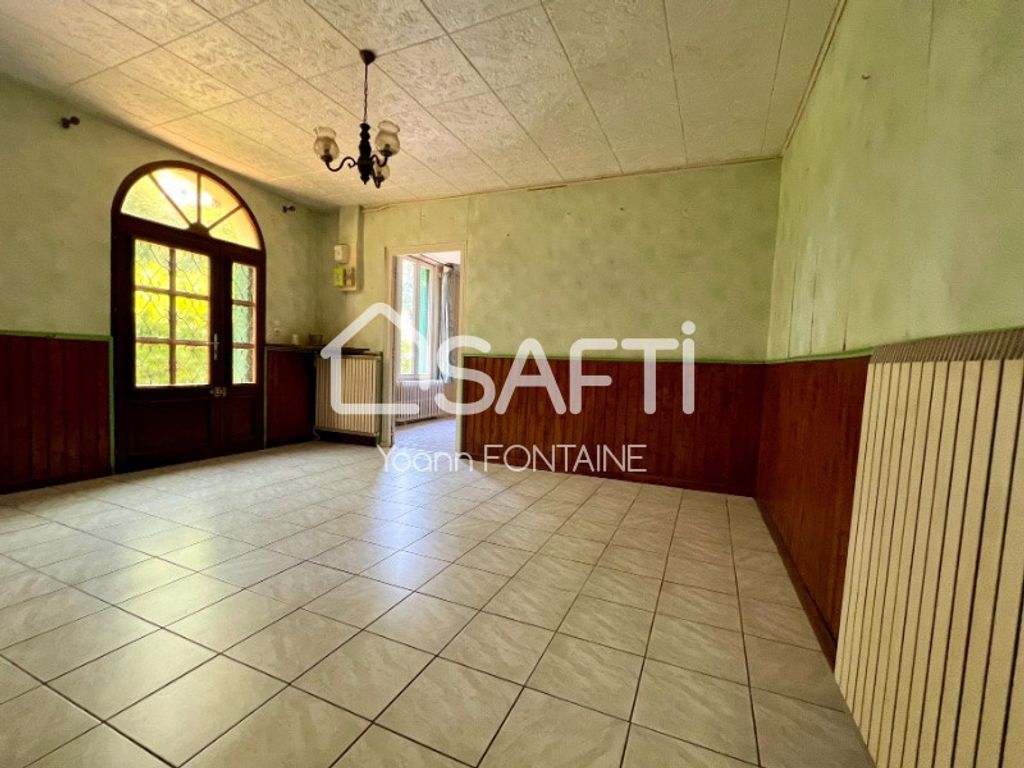 Achat maison à vendre 3 chambres 130 m² - Saint-Martin-de-Laye