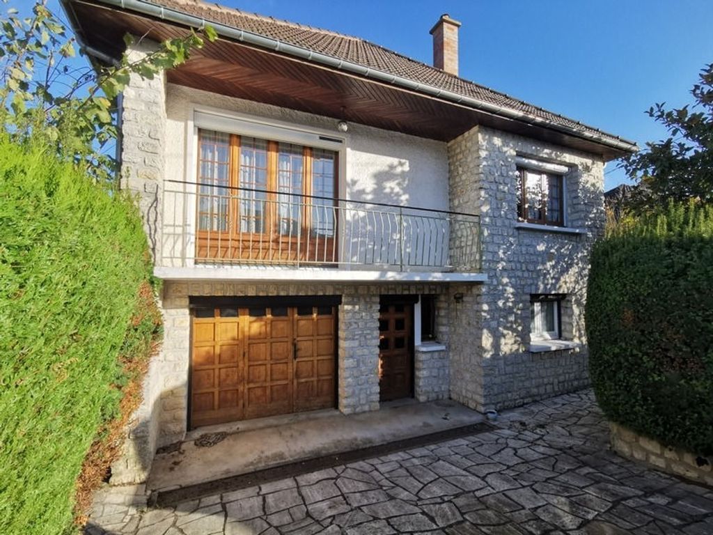 Achat maison à vendre 3 chambres 131 m² - Bessé-sur-Braye