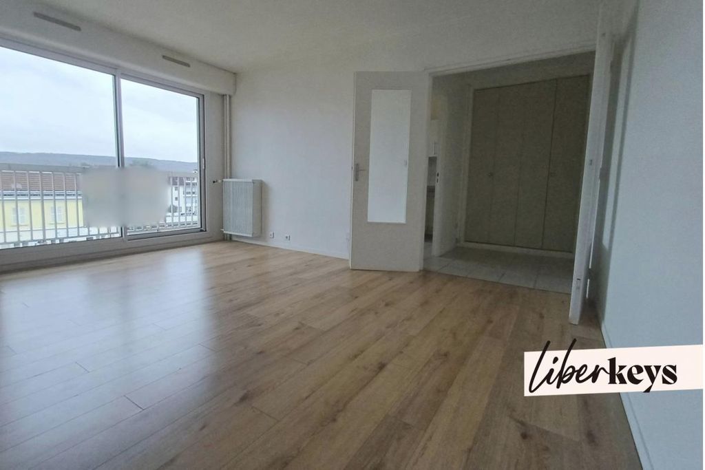 Achat appartement à vendre 2 pièces 47 m² - Franconville