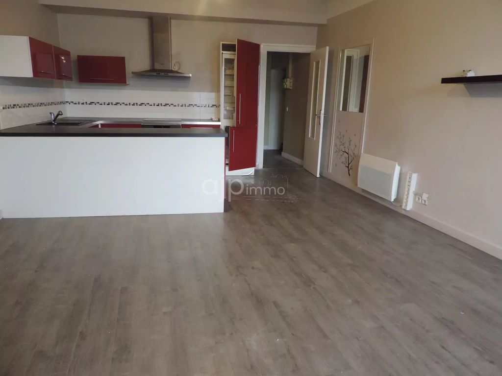 Achat appartement à vendre 3 pièces 82 m² - Montmélian